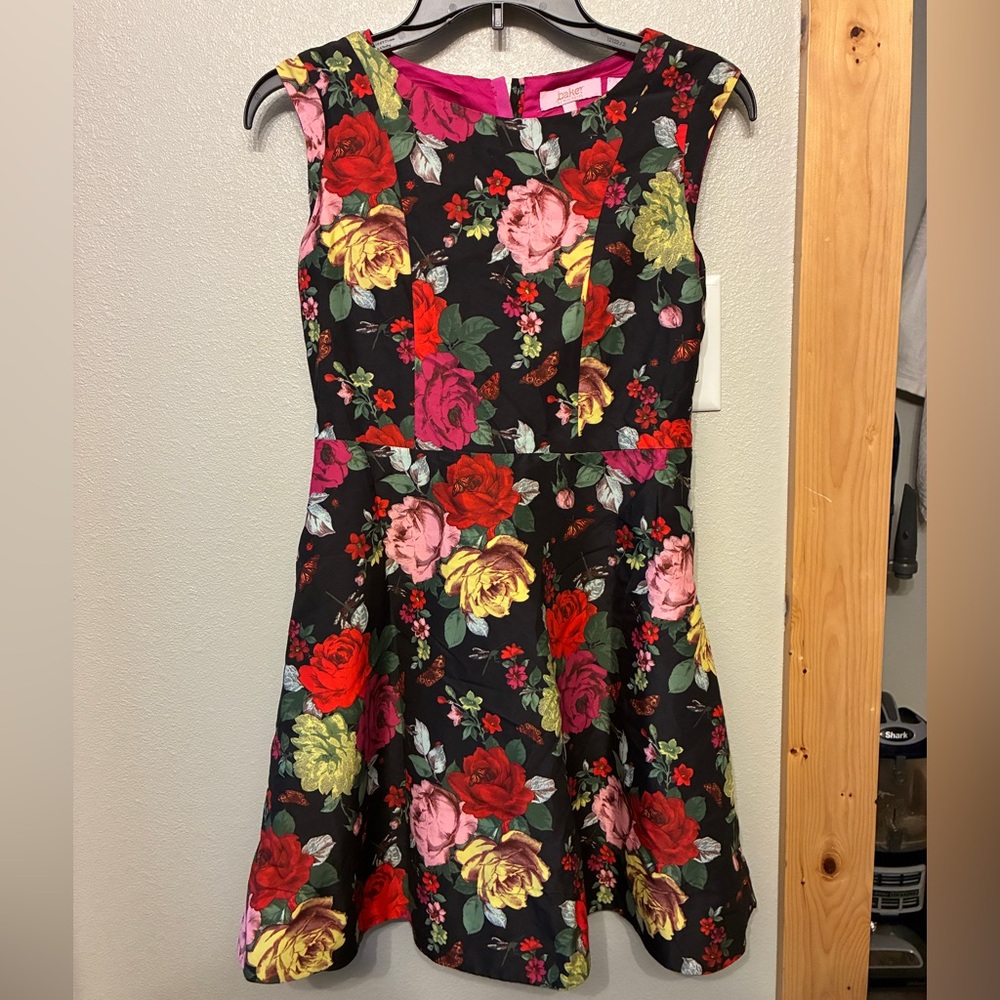 Baker by Ted Baker Black Floral Girls Dress Sz. 14 w/ gold heart-shaped buttons